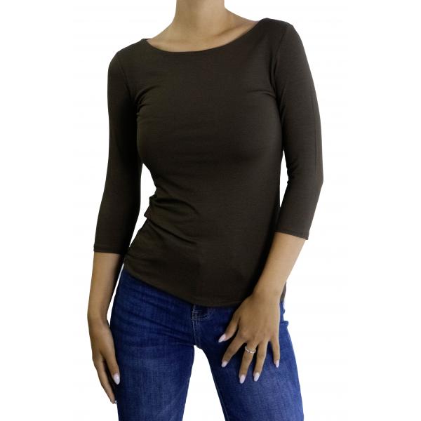 Maglia con scollo a barca con manica 3/4